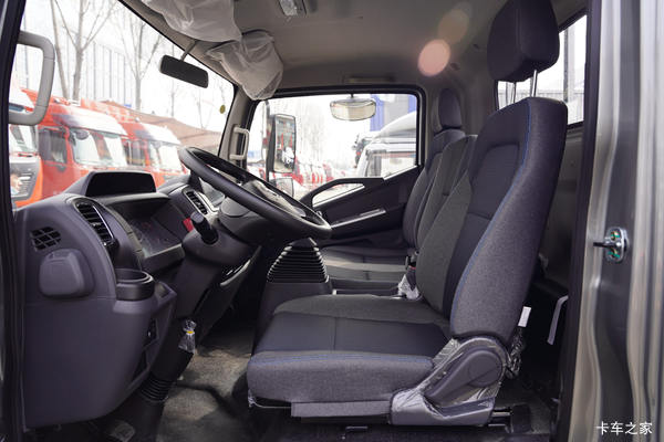 �Ż�0.65�򶫷������ ���140ƥ 6���� 