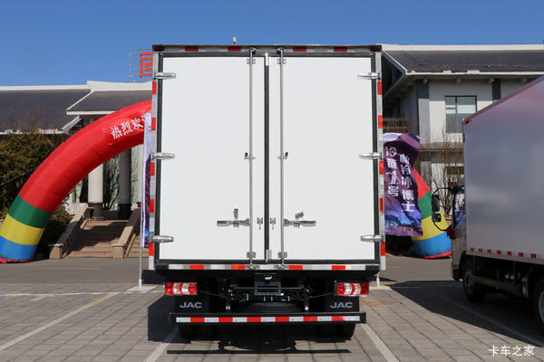 �Ż�1.6�� �γ���˧��Q6��س����ȴ�����