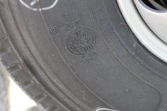 三环十通 新创客 150马力 4.18米单排仓栅式轻卡(万里扬6档)(STQ5041CCYN6)