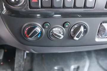 ���� ʱ���캽ES5 ��ţ�� 200���� 4X2 6.2���Ű������ػ���(����)(BJ1184VKPFG-02)ͼƬ