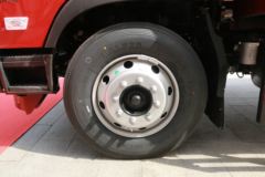 福田 时代领航ES5 金牛王 200马力 4X2 6.2米排半栏板载货车(国六)(BJ1184VKPFG-02)