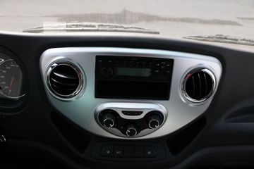 ���� ����E3 127���� 4X2 3.7�׵�����ʽ�Ῠ(HFC5041XXYP13K1B4NS)ͼƬ