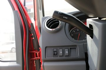 ���� ����E3 127���� 4X2 3.7�׵�����ʽ�Ῠ(HFC5041XXYP13K1B4NS)ͼƬ