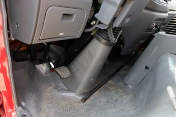 ���� ����E3 127���� 4X2 3.7�׵�����ʽ�Ῠ(HFC5041XXYP13K1B4NS)ͼƬ