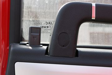 ���� ����E3 127���� 4X2 3.7�׵�����ʽ�Ῠ(HFC5041XXYP13K1B4NS)ͼƬ