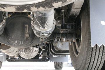 ���� ����E3 127���� 4X2 3.7�׵�����ʽ�Ῠ(HFC5041XXYP13K1B4NS)ͼƬ