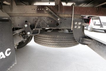 ���� ����E3 127���� 4X2 3.7�׵�����ʽ�Ῠ(HFC5041XXYP13K1B4NS)ͼƬ