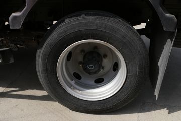 ���� ����E3 127���� 4X2 3.7�׵�����ʽ�Ῠ(HFC5041XXYP13K1B4NS)ͼƬ