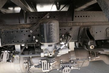 ���� ����E3 127���� 4X2 3.7�׵�����ʽ�Ῠ(HFC5041XXYP13K1B4NS)ͼƬ