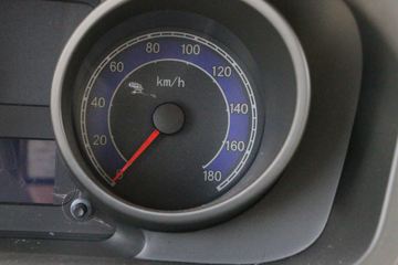 ������Խ �±�T1 1.2L 91���� ���� 2��˫������΢��(SC1021XLS6B1)ͼƬ