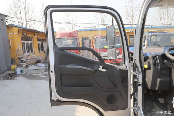 欧马可S1载货车沈阳市火热促销中 让利高达0.88万