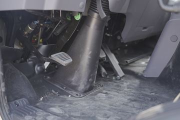 ���� ʱ���캽ES5 ��ţ�� 200���� 4X2 6.2���Ű������ػ���(����)ͼƬ