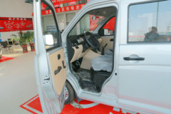 长安跨越 跨越星V3 2022款 标准型 107马力 1.5L汽油 5座 封闭货车(国六)