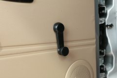 长安跨越 跨越星V3 2022款 标准型 107马力 1.5L汽油 5座 封闭货车(国六)