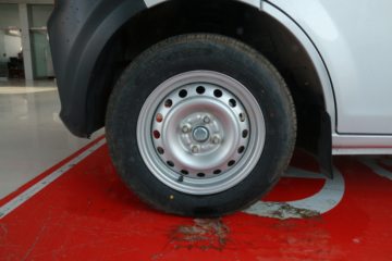 Խ ԽV3 2022 ׼ 107 1.5L 5 ջ()ͼƬ