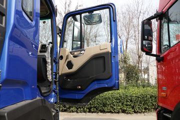 ���� �����A5X 270���� 6X2 9.8����������ʽ�ػ���(HFC5251XYKP2K5D52S)ͼƬ