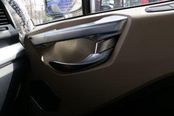 ���� �����A5X 270���� 6X2 9.8����������ʽ�ػ���(HFC5251XYKP2K5D52S)ͼƬ