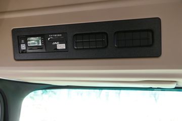 ���� �����A5X 270���� 6X2 9.8����������ʽ�ػ���(HFC5251XYKP2K5D52S)ͼƬ