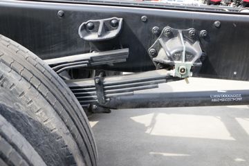 ���� �����A5X 270���� 6X2 9.8����������ʽ�ػ���(HFC5251XYKP2K5D52S)ͼƬ