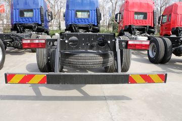 ���� �����A5X 270���� 6X2 9.8����������ʽ�ػ���(HFC5251XYKP2K5D52S)ͼƬ