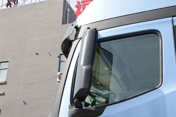 ���� ��ԽQ7�ؿ� 520���� 6X4 AMT�Զ���ǣ����(����)ͼƬ