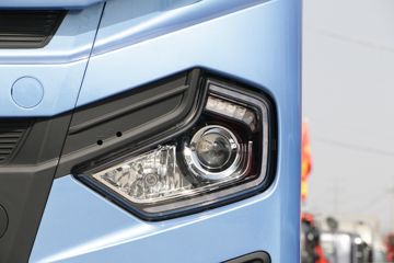 ���� ��ԽQ7�ؿ� 520���� 6X4 AMT�Զ���ǣ����(����)ͼƬ