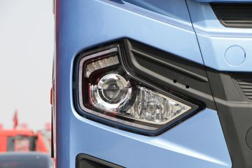 ���� ��ԽQ7�ؿ� 520���� 6X4 AMT�Զ���ǣ����(����)ͼƬ