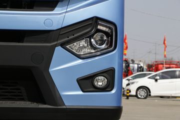 ���� ��ԽQ7�ؿ� 520���� 6X4 AMT�Զ���ǣ����(����)ͼƬ