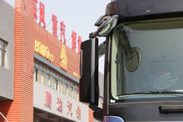 ���� ��ԽQ7�ؿ� 520���� 6X4 AMT�Զ���ǣ����(����)ͼƬ