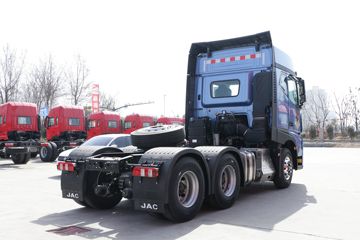 ���� ��ԽQ7�ؿ� 520���� 6X4 AMT�Զ���ǣ����(����)ͼƬ