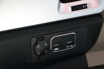 ���� ��ԽQ7�ؿ� 520���� 6X4 AMT�Զ���ǣ����(����)ͼƬ