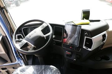 ���� ��ԽQ7�ؿ� 520���� 6X4 AMT�Զ���ǣ����(����)ͼƬ