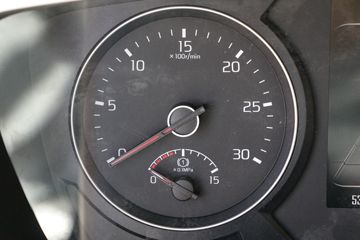 ���� ��ԽQ7�ؿ� 520���� 6X4 AMT�Զ���ǣ����(����)ͼƬ