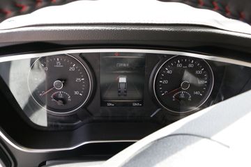 ���� ��ԽQ7�ؿ� 520���� 6X4 AMT�Զ���ǣ����(����)ͼƬ