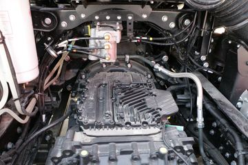 ���� ��ԽQ7�ؿ� 520���� 6X4 AMT�Զ���ǣ����(����)ͼƬ