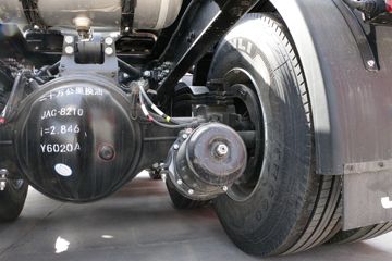 ���� ��ԽQ7�ؿ� 520���� 6X4 AMT�Զ���ǣ����(����)ͼƬ