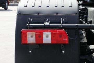 ���� ��ԽQ7�ؿ� 520���� 6X4 AMT�Զ���ǣ����(����)ͼƬ