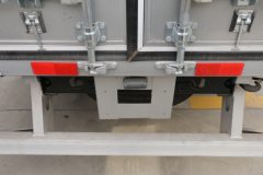 陕汽轻卡 德龙K3000 120马力 4.18米单排厢式轻卡(国六)(YTQ5041XXYKH331) 陕汽轻卡 德龙K3000 120马力 4.18米单排厢式轻卡(国六)(YTQ5041XXYKH331)