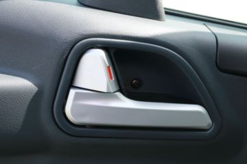 ��� J6F 130���� 3.82���Ű������Ῠ(CA1045P40K50L2E6A84)ͼƬ