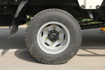 ��� J6F 130���� 3.82���Ű������Ῠ(CA1045P40K50L2E6A84)ͼƬ