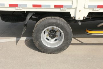 ��� J6F 130���� 3.82���Ű������Ῠ(CA1045P40K50L2E6A84)ͼƬ