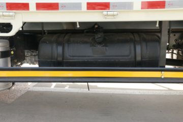 ��� J6F 130���� 3.82���Ű������Ῠ(CA1045P40K50L2E6A84)ͼƬ