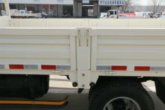 解放 J6F 130马力 3.82米排半栏板轻卡(CA1045P40K50L2E6A84) 解放 J6F 130马力 3.82米排半栏板轻卡(CA1045P40K50L2E6A84)