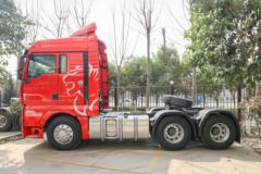 中国重汽 汕德卡SITRAK C9H重卡 570马力 6X4 AMT自动挡牵引车(国六)(12挡)