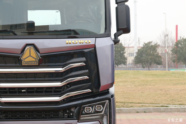 HOWO Max牵引车杭州市火热促销中 让利高达1万