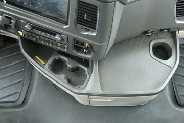 �й����� HOWO Max�ؿ� 510���� 6X4 AMT�Զ���Σ��Ʒǣ����(����)ͼƬ