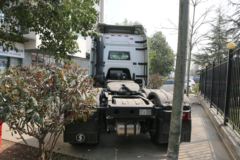 陕汽重卡 德龙H6000 490马力 6X4牵引车(国六)(SX4259RD4Q2)