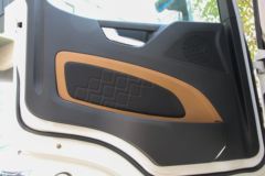 陕汽重卡 德龙H6000 490马力 6X4牵引车(国六)(SX4259RD4Q2)