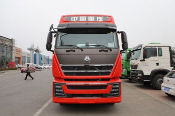中国重汽 HOWO TH7重卡 570马力 6X4 牵引车(国六)(12挡变速箱)