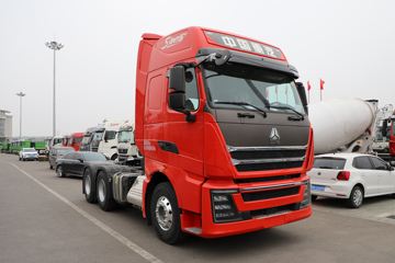 中国重汽 HOWO TH7重卡 寒区版 540马力 6X4 AMT自动挡牵引车(国六)(ZZ4257V324HF1B)